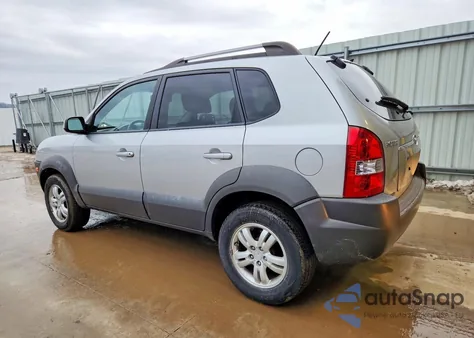 2008 Hyundai Tucson Se from USA, damaged, VIN KM8JN72D08U877232